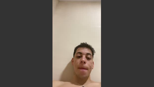 garoto19sex Topless Webcam SHOW @ Cam4 13-11-2025