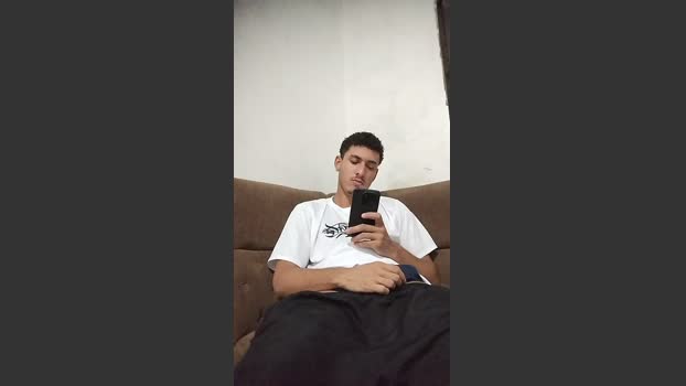 LucasFritz2304 bigcock Webcam SHOW @ Cam4 15-11-2025