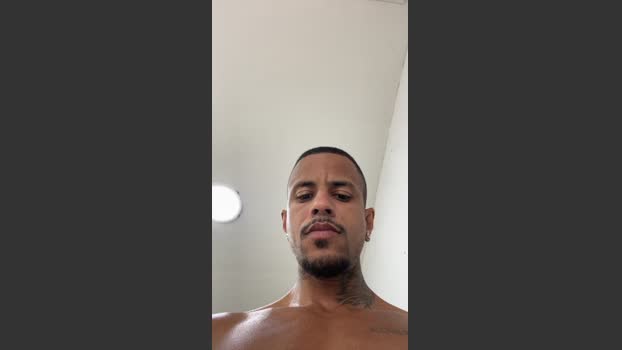 Soaresluucas29 suck Webcam SHOW @ Cam4 15-11-2025