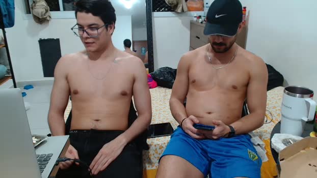Thomas_FRZ amateur Webcam SHOW @ Cam4 15-11-2025