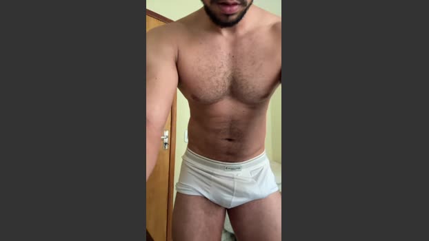 rodrigosacudo Topless Webcam SHOW @ Cam4 15-11-2025