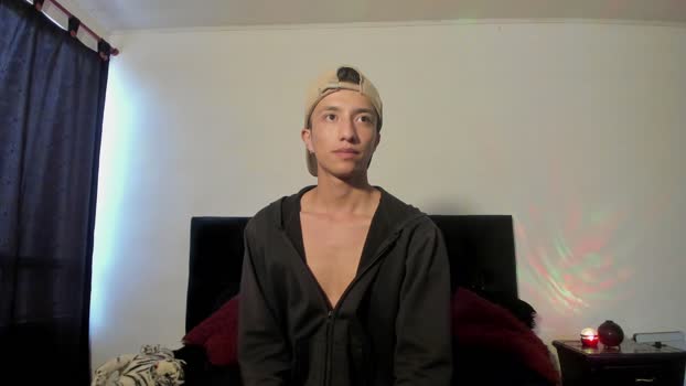 mhatias_ toys Webcam SHOW @ Cam4 16-11-2025