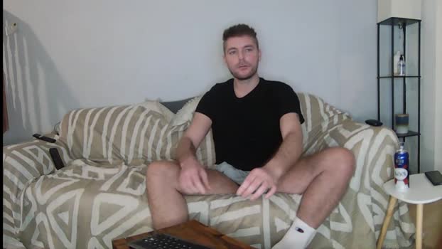 englishladxxx play Webcam SHOW @ Cam4 17-11-2025