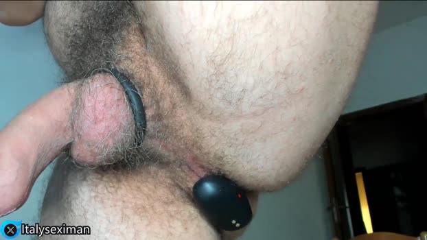 italysexyman legs Webcam SHOW @ Cam4 17-11-2025
