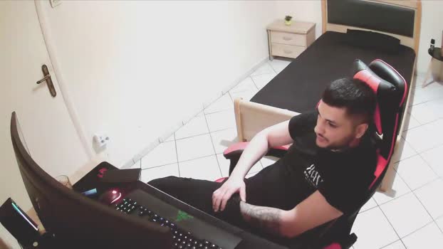 AlbanianFker21 suckshow Webcam SHOW @ Cam4 17-11-2025
