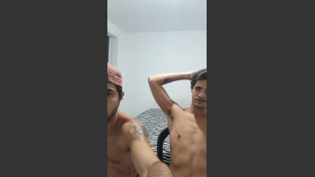 Levi_Henrique love Webcam SHOW @ Cam4 18-11-2025