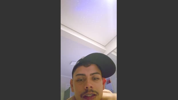 Uber_dot_Pr deepthroat Webcam SHOW @ Cam4 18-11-2025