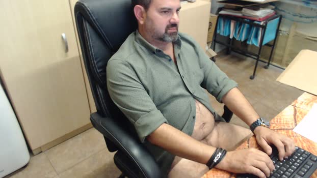 oscar_msng kiss Webcam SHOW @ Cam4 17-11-2025
