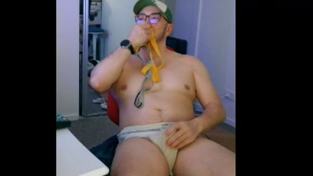 qldpup ass Webcam SHOW @ Cam4 18-11-2025