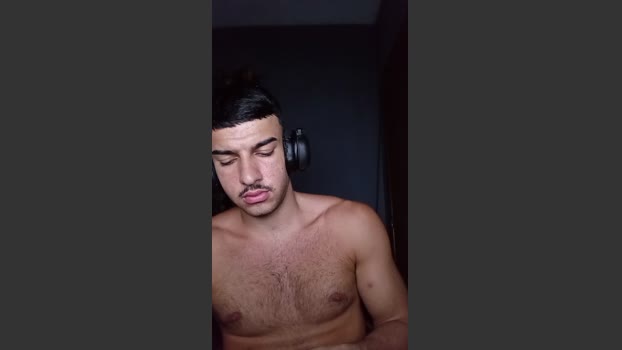 robsonhaha cute Webcam SHOW @ Cam4 18-11-2025