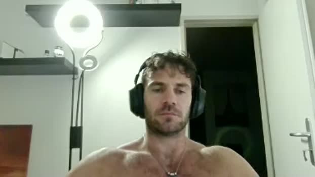ALPHA_HUNK toy Webcam SHOW @ Cam4 18-11-2025
