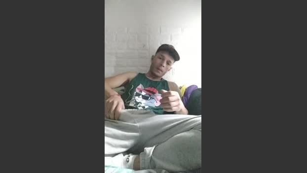 Emaa21c handsome Webcam SHOW @ Cam4 20-11-2025