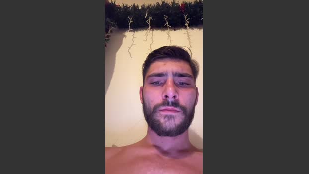 Hugobg34 bicurious Webcam SHOW @ Cam4 20-11-2025