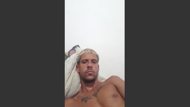 Lccarioca fuckher Webcam SHOW @ Cam4 20-11-2025
