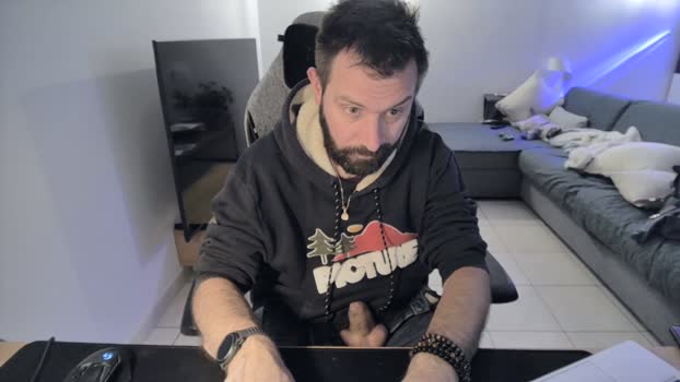 moi92160 moan Webcam SHOW @ Cam4 19-11-2025