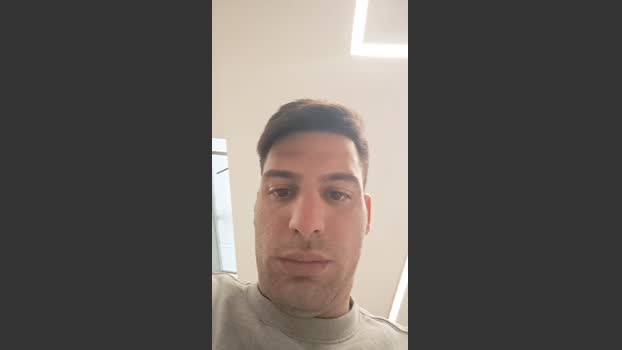 italian_bull1 Download Webcam SHOW @ Cam4 24-11-2025