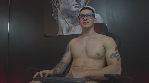 JacksonOlsenn fingers Webcam SHOW @ Cam4 25-11-2025