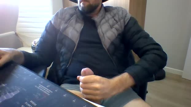 mateuskuera amateur Webcam SHOW @ Cam4 25-11-2025