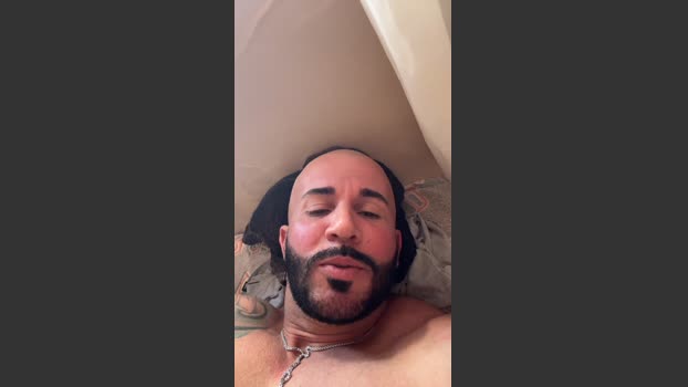 guto356 squirt Webcam SHOW @ Cam4 25-11-2025