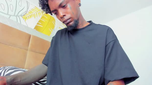 bigblackhottx1 prettyface Webcam SHOW @ Cam4 27-11-2025