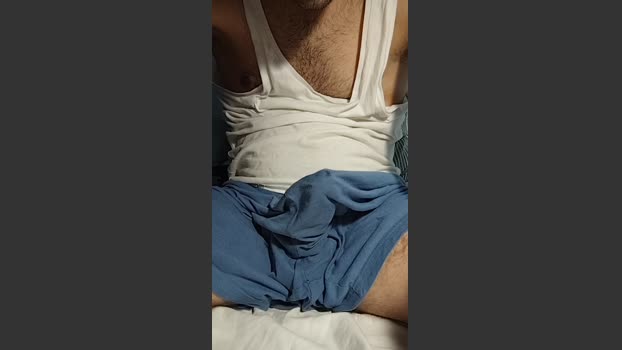 James22gg bigballs Webcam SHOW @ Cam4 28-11-2025