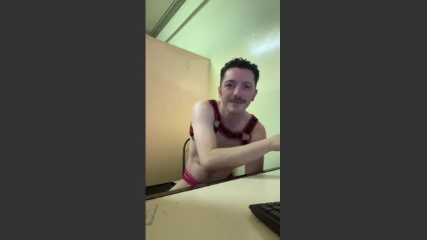 divad88 gay Webcam SHOW @ Cam4 28-11-2025