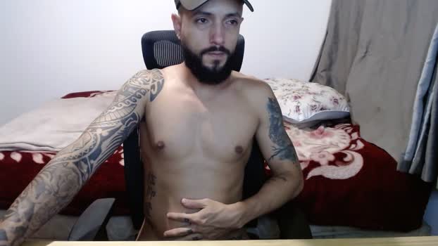 ghusantos30 prettyface Webcam SHOW @ Cam4 29-11-2025