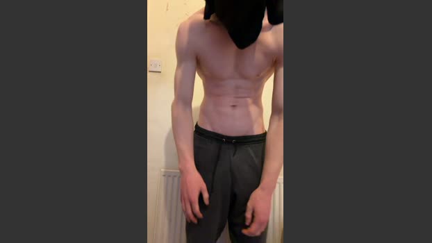 GymBuilt lick Webcam SHOW @ Cam4 30-11-2025
