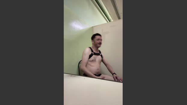divad88 Naked Webcam SHOW @ Cam4 29-11-2025