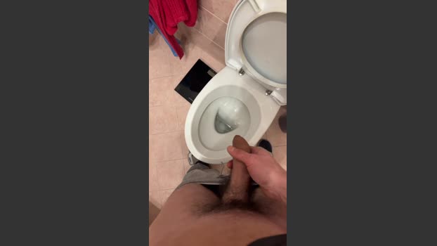 emiliano250 fuckher Webcam SHOW @ Cam4 30-11-2025