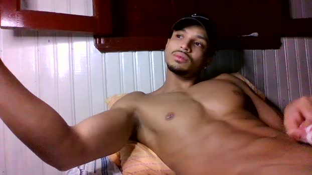 Tomtresor naked Webcam SHOW @ Cam4 03-12-2025