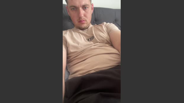 VinizinhoT fuckher Webcam SHOW @ Cam4 03-12-2025