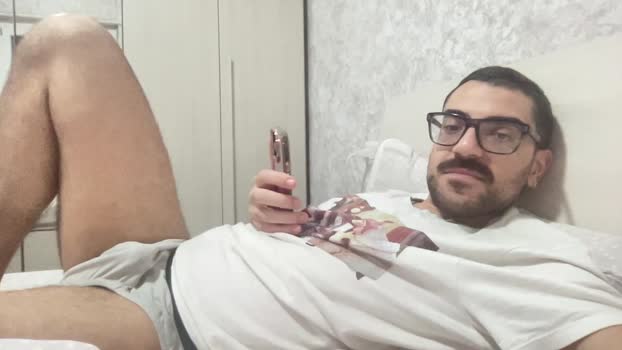 Giovannuzz blowjob Webcam SHOW @ Cam4 04-12-2025