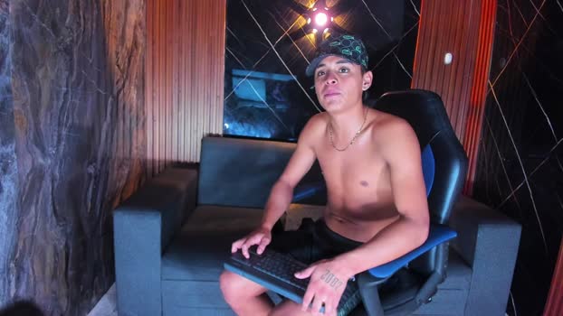 LostresBigBoys Ass Webcam SHOW @ Cam4 03-12-2025