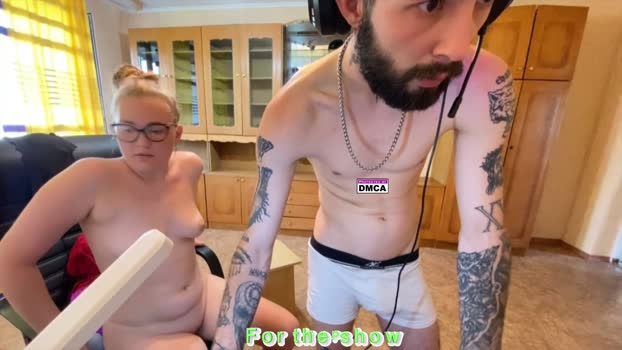 Mike_and_Anna deepthroat Webcam SHOW @ Cam4 04-12-2025