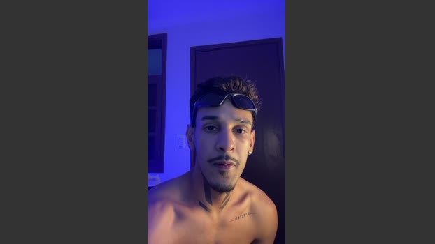 lirajk__ jerkoff Webcam SHOW @ Cam4 04-12-2025