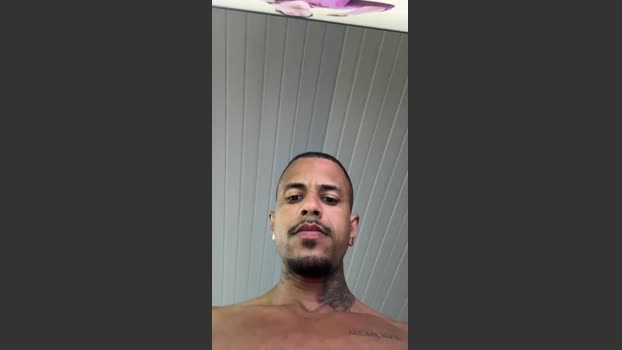Soaresluucas29 Show Webcam SHOW @ Cam4 05-12-2025