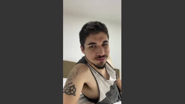 odougxxx kiss Webcam SHOW @ Cam4 05-12-2025