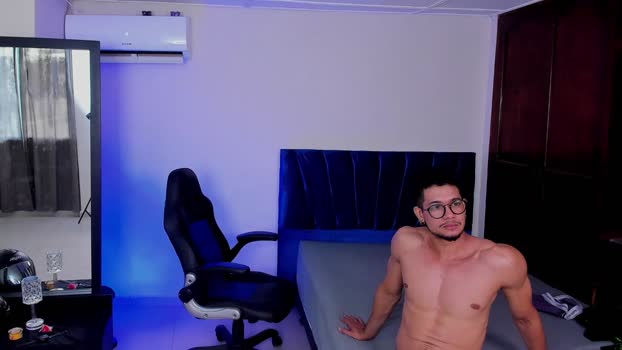 paull_george love Webcam SHOW @ Cam4 04-12-2025