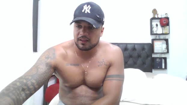 Ejfilho suck Webcam SHOW @ Cam4 06-12-2025