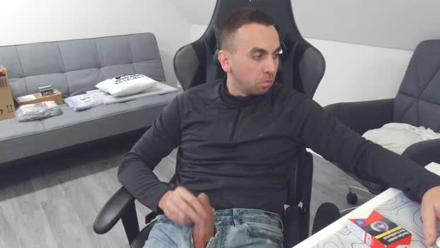 Jeansjunge96 love Webcam SHOW @ Cam4 05-12-2025