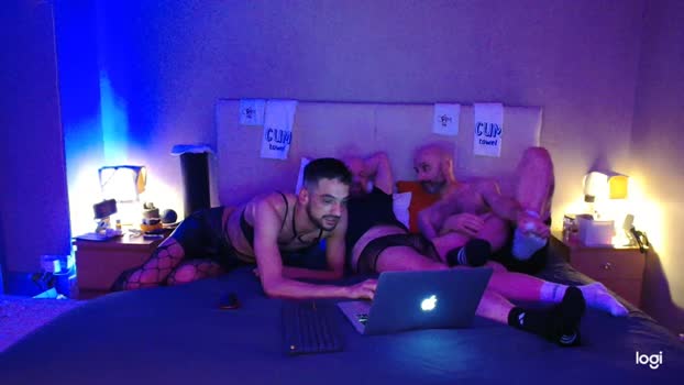 boysbroke big Webcam SHOW @ Cam4 06-12-2025
