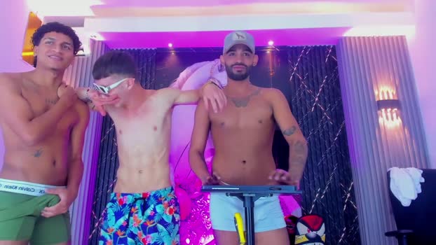 Dominic_Max bigtoys Webcam SHOW @ Cam4 08-12-2025