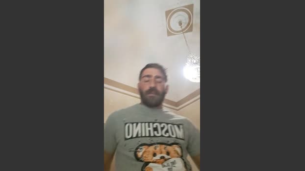 Giochicchio46 spanking Webcam SHOW @ Cam4 08-12-2025