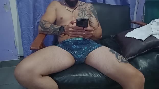 Xavier_82 jerkoff Webcam SHOW @ Cam4 08-12-2025