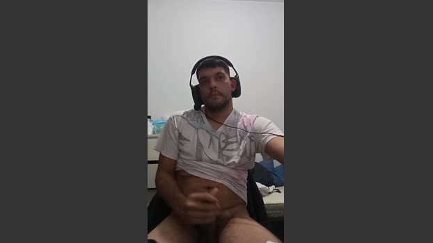 ghostfu Topless Webcam SHOW @ Cam4 08-12-2025