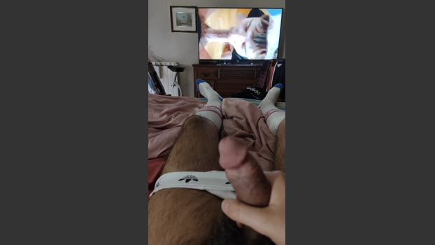 h0rny_bear suckshow Webcam SHOW @ Cam4 08-12-2025