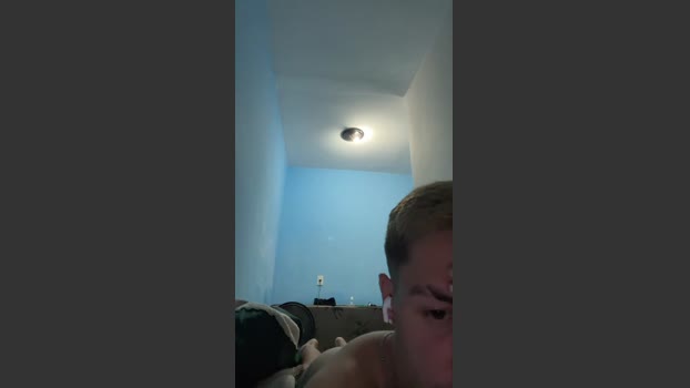 leun4rd0 horny Webcam SHOW @ Cam4 07-12-2025