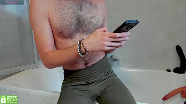 toinuss bicurious Webcam SHOW @ Cam4 08-12-2025