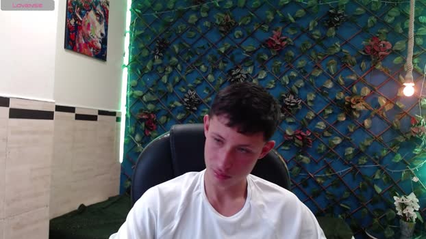 Garuo_18 dirty Webcam SHOW @ Cam4 09-12-2025